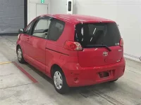 Toyota PORTE лот № 90032 оценка 3.5  с аукциона в Японии 1