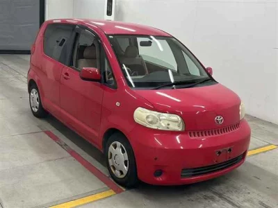 Toyota PORTE  с аукциона в Японии