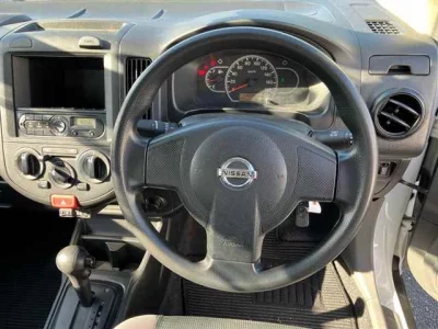 Nissan AD