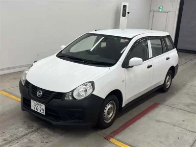 Nissan AD