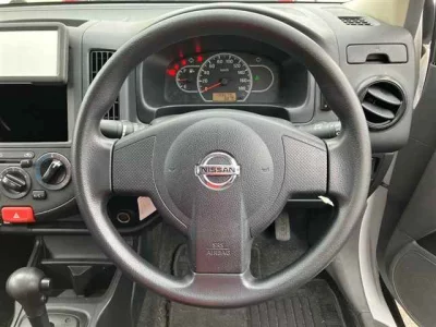 Nissan AD