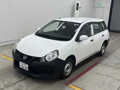 Nissan AD