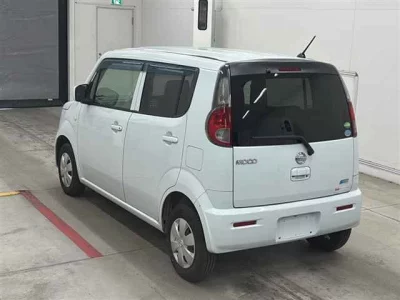 Nissan MOCO  с аукциона в Японии