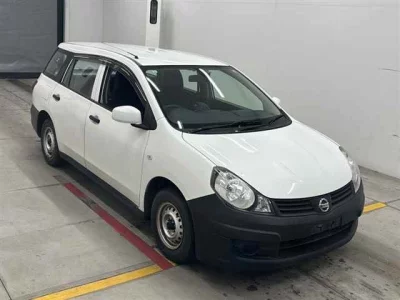 Nissan AD