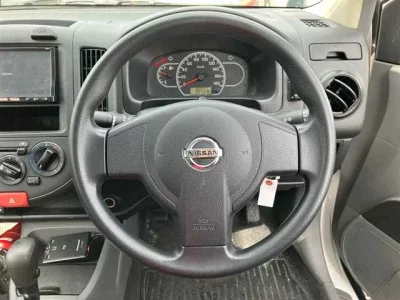 Nissan AD