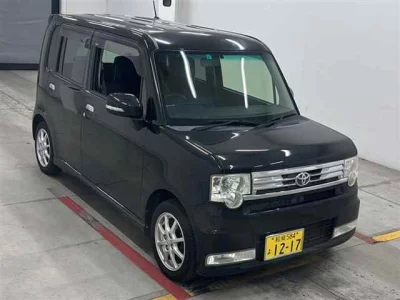 Toyota Pixis Space