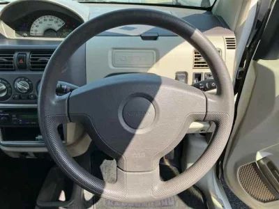 Nissan OTTI  с аукциона в Японии