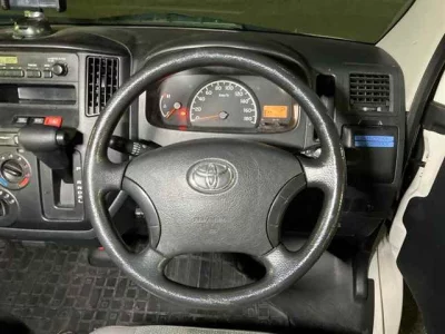 Toyota LiteAce Van