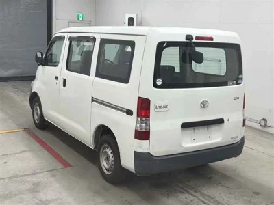 Toyota LiteAce Van