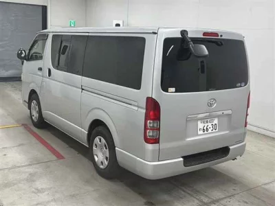 Toyota RegiusAce