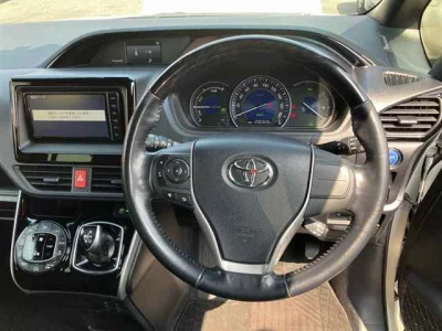 Toyota Esquire