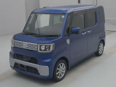 Daihatsu WAKE  с аукциона в Японии