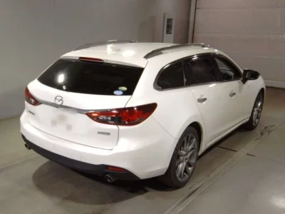 Mazda Atenza
