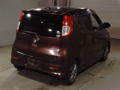 Suzuki MRWAGON