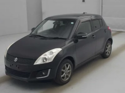 Suzuki SWIFT  с аукциона в Японии