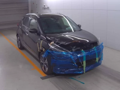 Nissan Aura