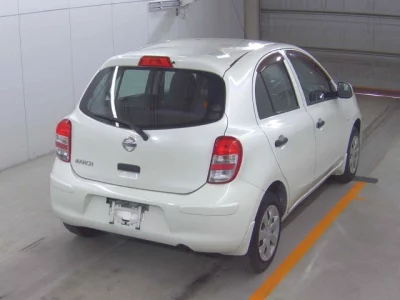 Nissan March