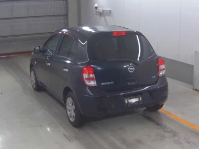 Nissan March
