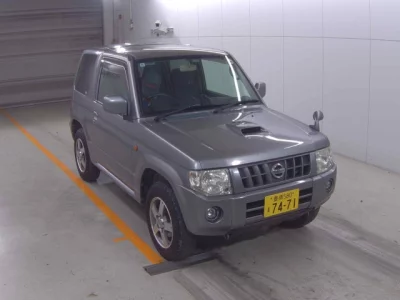 Nissan Kix