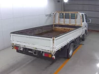 Toyota DYNA лот № 6567 оценка 4  с аукциона в Японии 3