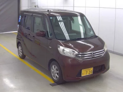 Nissan Dayz Roox