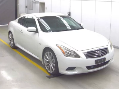 Nissan SKYLINE  с аукциона в Японии