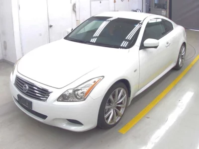 Nissan SKYLINE  с аукциона в Японии