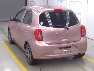 Nissan March