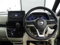 Nissan ROOX лот № 3003 оценка 4  с аукциона в Японии 4