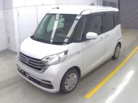 Nissan DAYZ ROOX лот № 3021 оценка 4  с аукциона в Японии 2