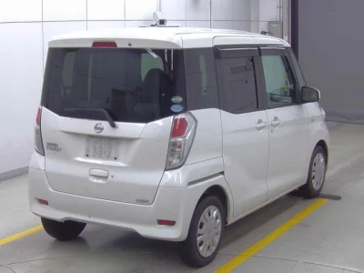 Nissan DAYZ ROOX  с аукциона в Японии