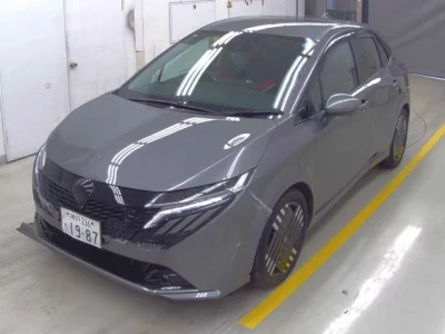 Nissan Aura