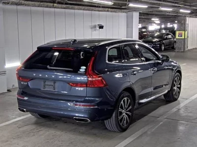 Volvo XC60  с аукциона в Японии