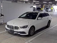 Mercedes-Benz E CLASS WAGON лот № 36 оценка 4.5  с аукциона в Японии 3