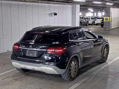 Mercedes-Benz GLA CLASS  с аукциона в Японии