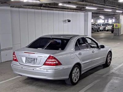 Mercedes-Benz C CLASS  с аукциона в Японии