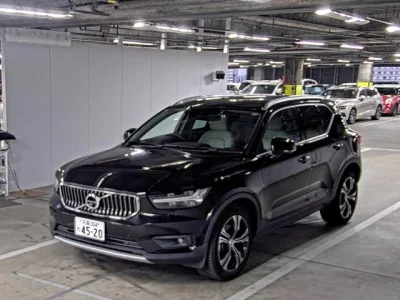 Volvo XC40  с аукциона в Японии