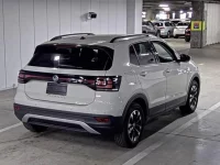 Volkswagen T-CROSS лот № 71 оценка 4.5  с аукциона в Японии 1