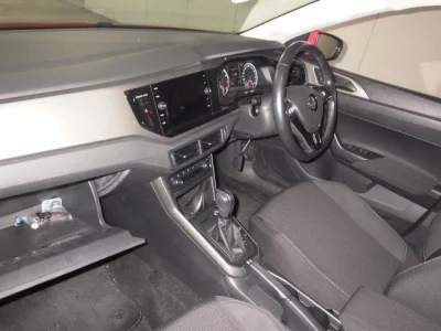 Volkswagen Polo  с аукциона в Японии