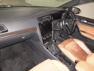 Volkswagen GOLF VARIANT  с аукциона в Японии