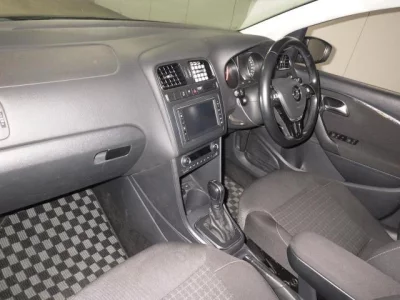 Volkswagen Polo  с аукциона в Японии