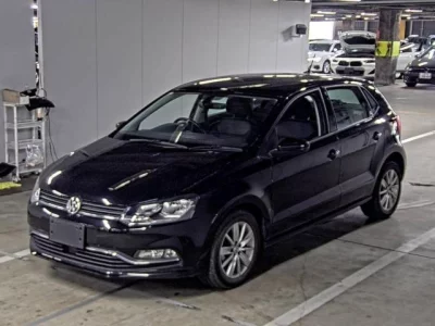 Volkswagen Polo  с аукциона в Японии