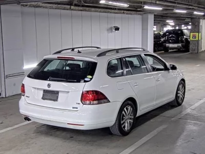 Volkswagen GOLF VARIANT  с аукциона в Японии
