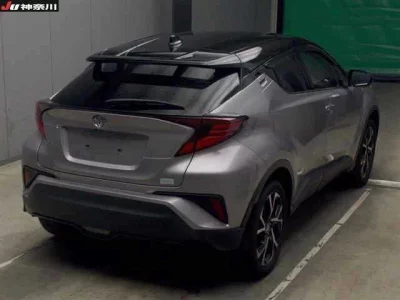 Toyota C-HR  с аукциона в Японии