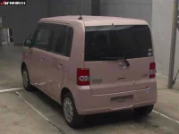 Toyota PIXIS SPACE лот № 3036 оценка 3  с аукциона в Японии 1