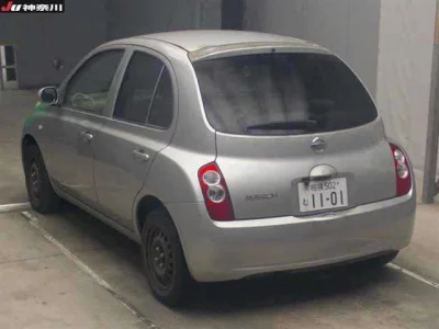 Nissan MARCH  с аукциона в Японии