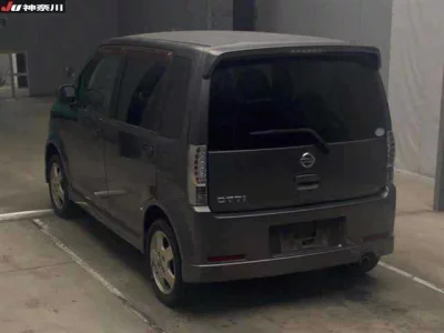 Nissan OTTI  с аукциона в Японии