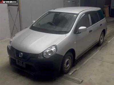 Nissan AD