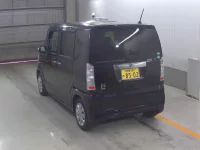 Honda N BOX лот № 3008 оценка 4  с аукциона в Японии 1