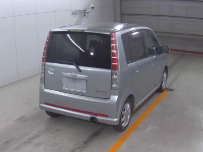 Daihatsu MOVE  с аукциона в Японии